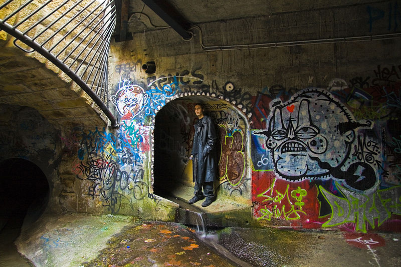 Fantastic Urban Exploration: What It Is and How to Do It ?